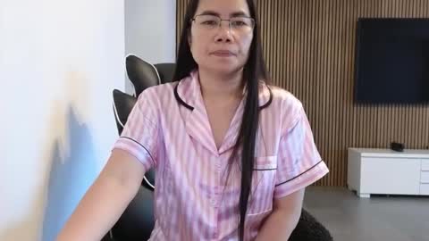 kittybabe0528 online show from 05-26-26, 05:03