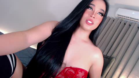 Snapshot of kittycruzxxx chatting on 12-05-24, 04:34 iG Kitty Tranny online show from 12-05-24, 04:34