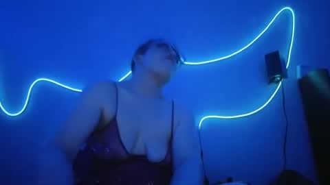 kittykat 1999 online show from 09-24-25, 09:12