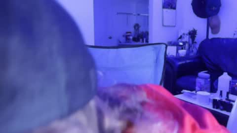 Snapshot of kittykay86 chatting on 01-20-25, 01:32 Bella Blue BBW online show from 01-20-25, 01:32