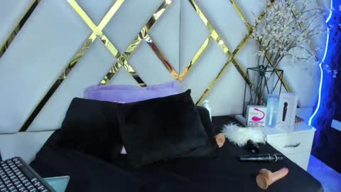 kittylovely  online show from 04-12-26, 04:28