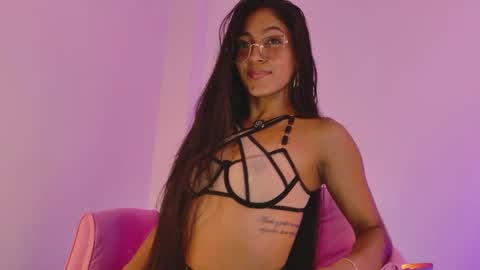 Snapshot of kittymyers_ chatting on 05-11-26, 02:45 kittymyers_ online show from 05-11-26, 02:45