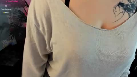 Snapshot of kittynuarr chatting on 07-04-26, 01:28 Kitty online show from 07-04-26, 01:28