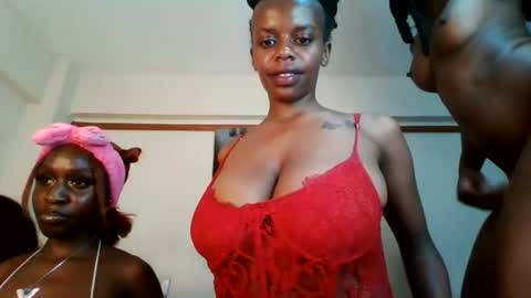 Snapshot of kittyrose_20 chatting on 07-25-26, 05:43 Kittyrose 20 online show from 07-25-26, 05:43