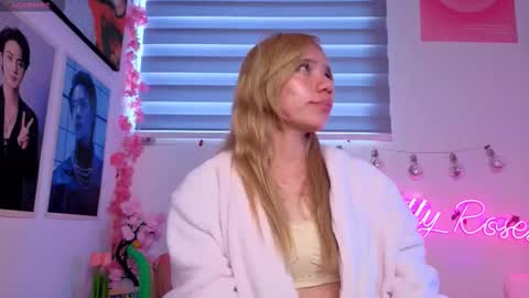 Snapshot of kittyroses chatting on 11-03-25, 07:59 Kitty online show from 11-03-25, 07:59