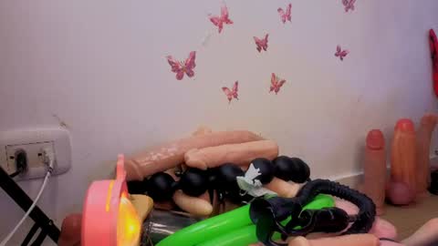 Kitty online show from 06-30-26, 01:39