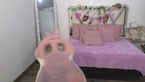 Kitty  online show from 03-07-25, 07:05