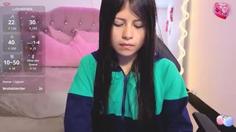 Kitty  online show from 10-13-25, 11:43