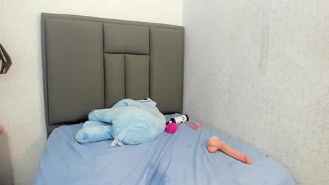 Snapshot of kittytimberlake chatting on 03-06-25, 01:16 K I T T Y online show from 03-06-25, 01:16