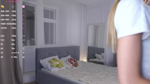 Alice online show from 04-18-26, 07:58