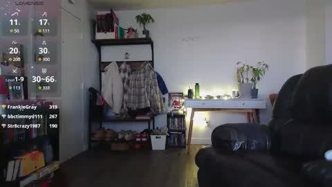 Snapshot of kittyymaze chatting on 12-13-24, 08:47 Kittyymaze online show from 12-13-24, 08:47