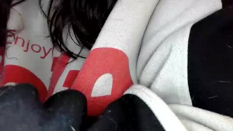 Kittyymaze online show from 05-28-26, 12:24