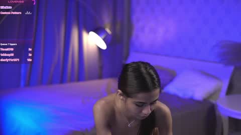 Zendaya online show from 01-10-25, 05:15