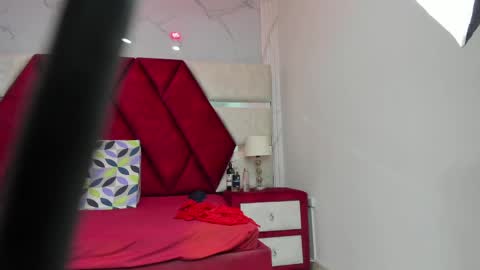 Luisa y Jairo online show from 06-03-26, 12:08