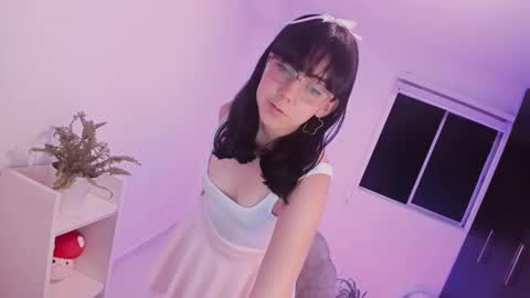 Little piece of fruit online show from 12-24-24, 01:06