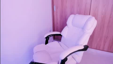 Little piece of fruit online show from 04-14-26, 08:59