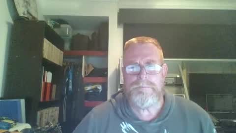 kiwi_boss61 online show from 04-01-26, 06:58
