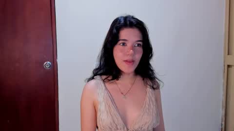 Snapshot of kiwi_mmm chatting on 01-10-25, 11:08 kiwi_mmm online show from 01-10-25, 11:08
