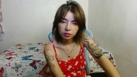 Snapshot of kiyusweetcrazy chatting on 05-06-26, 02:51 kiyu online show from 05-06-26, 02:51