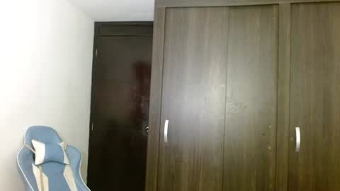 Snapshot of kiyusweetcrazy chatting on 06-11-26, 02:53 kiyu online show from 06-11-26, 02:53