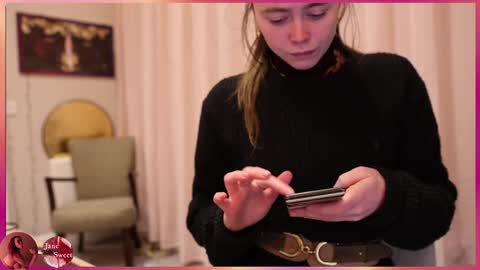 Snapshot of kjfucks chatting on 02-15-26, 01:09 JaneSweet online show from 02-15-26, 01:09