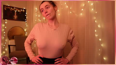 Snapshot of kjfucks chatting on 02-27-26, 06:41 JaneSweet online show from 02-27-26, 06:41