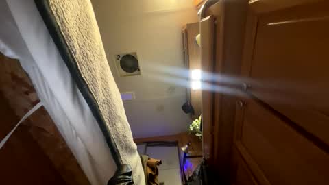 kjlandscapellc2022343415 online show from 10-30-25, 08:16