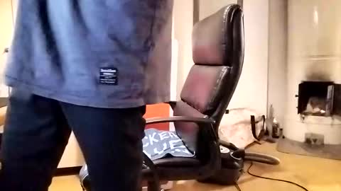 Erik online show from 01-05-25, 03:53