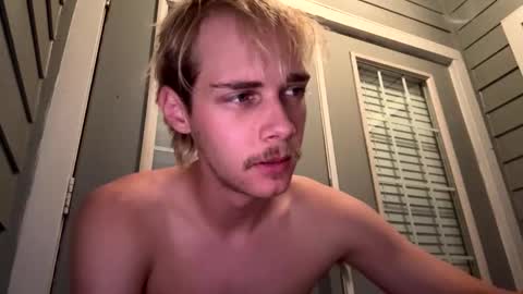 Snapshot of kkyle57 chatting on 10-26-25, 12:00 kkyle57 online show from 10-26-25, 12:00