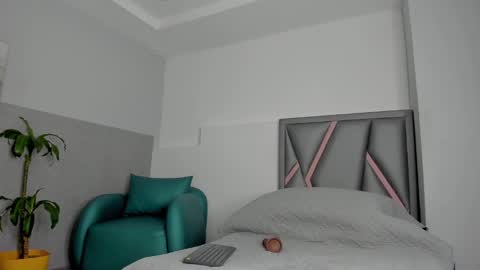 klariz09 online show from 09-24-25, 09:18