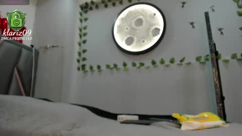 klariz09 online show from 04-19-26, 12:26