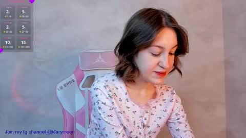 Lisa online show from 10-10-25, 05:23