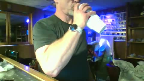 MrKleeen online show from 09-19-25, 09:04