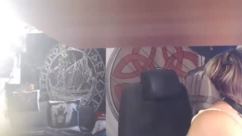 Michelle online show from 06-05-26, 07:03