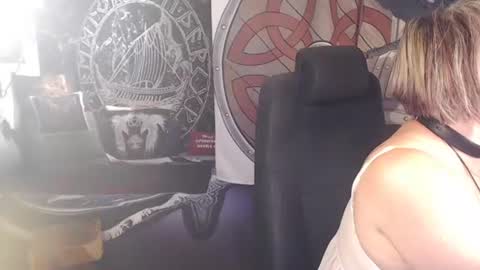 Michelle online show from 07-05-26, 04:07