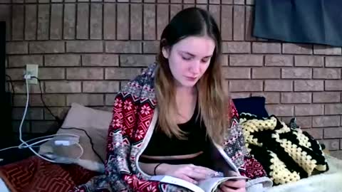 Snapshot of kleokills chatting on 12-24-24, 07:11 kleokills online show from 12-24-24, 07:11