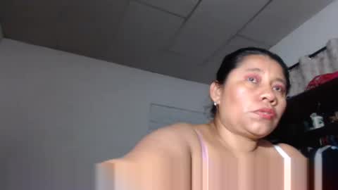 Kloe online show from 11-26-25, 01:28