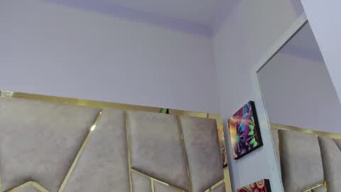 Snapshot of kloe_candy1 chatting on 04-28-26, 05:23 kloe online show from 04-28-26, 05:23