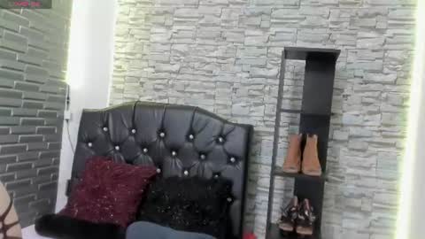 Snapshot of kloe_owen chatting on 07-16-26, 12:22 kloe owens online show from 07-16-26, 12:22