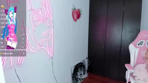 kloe online show from 09-11-25, 12:22