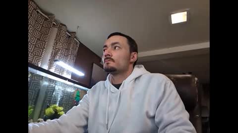 LOUiViLAN online show from 12-02-24, 07:14