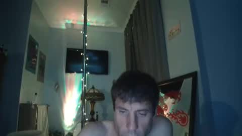 Snapshot of kmack1111 chatting on 12-19-25, 08:10 Kevv Heidi All Hallows Eve Show online show from 12-19-25, 08:10