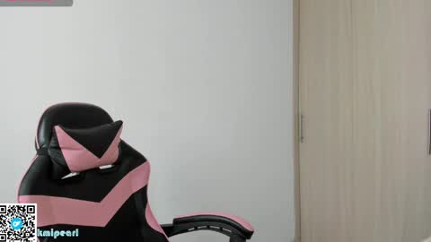 Camila Reyes online show from 04-20-26, 12:41