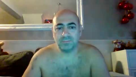 Snapshot of knickerwhipper chatting on 11-16-25, 12:05 knickerwhipper online show from 11-16-25, 12:05