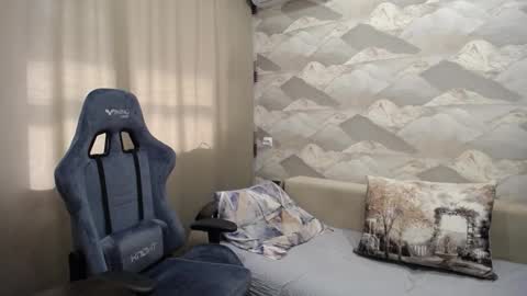 Carter.  online show from 10-22-25, 06:46