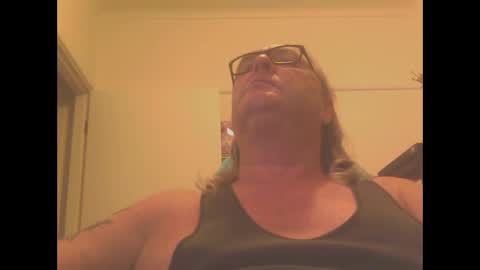 Snapshot of knobout chatting on 12-16-24, 08:41 knobout online show from 12-16-24, 08:41