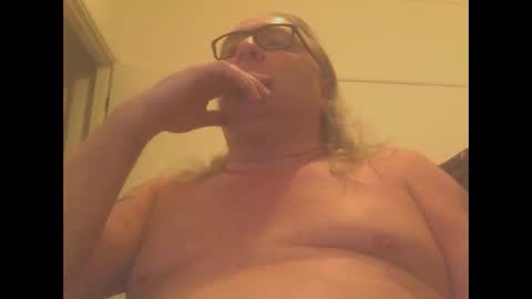 Snapshot of knobout chatting on 01-05-25, 09:05 knobout online show from 01-05-25, 09:05