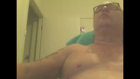 Snapshot of knobout chatting on 01-06-25, 01:09 knobout online show from 01-06-25, 01:09