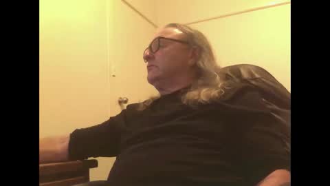 knobout online show from 05-21-26, 02:57