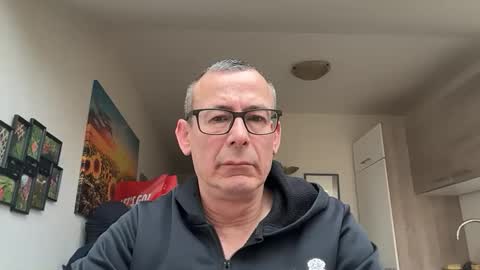 Snapshot of knusperhase1 chatting on 04-13-26, 09:48 knusperhase1 online show from 04-13-26, 09:48